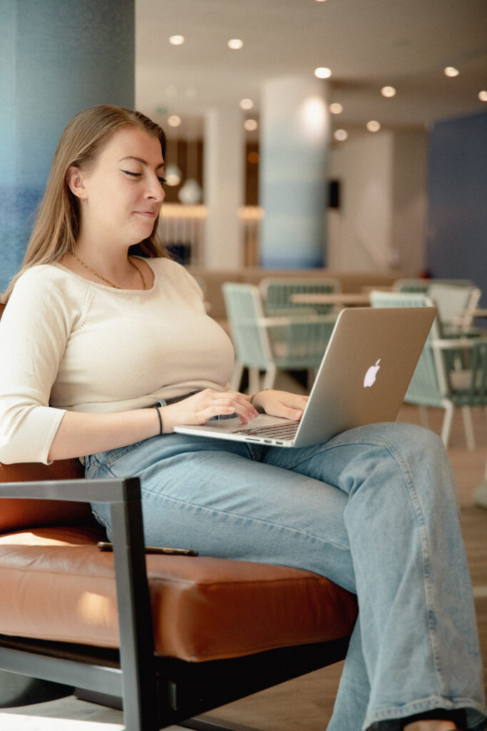 vinciane-community-manager-var