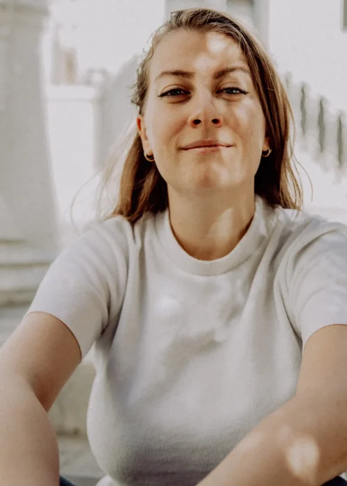 vinciane-lacaze-community-manager-var